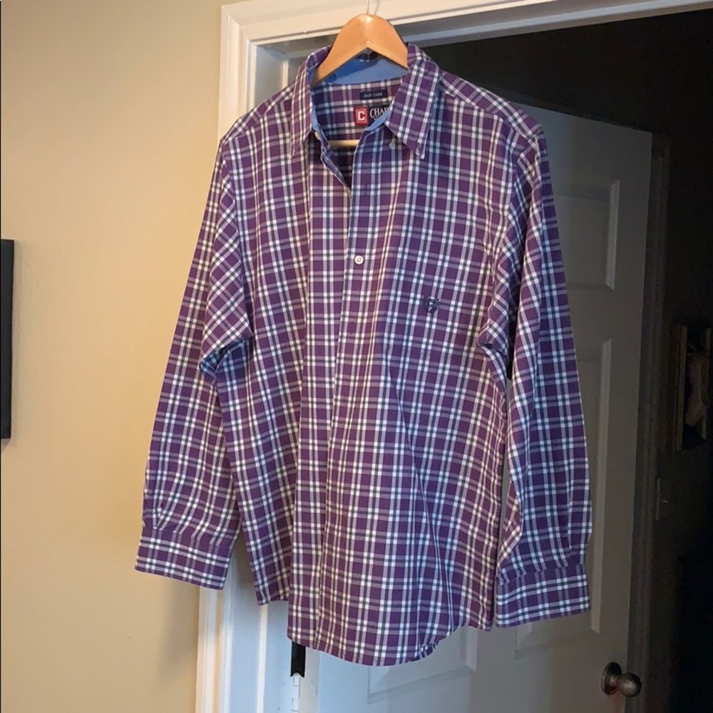 Long sleeve. Button up.